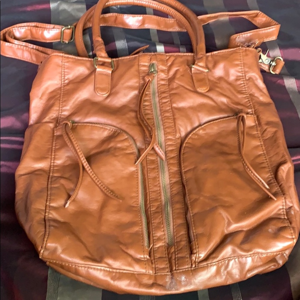 Brown 4 pocket over the shoulder bag